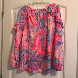 Aquadesiac Ruffle Sleeve Top
